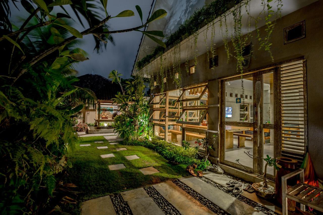 Lokal Bali Hostel Кута Екстериор снимка