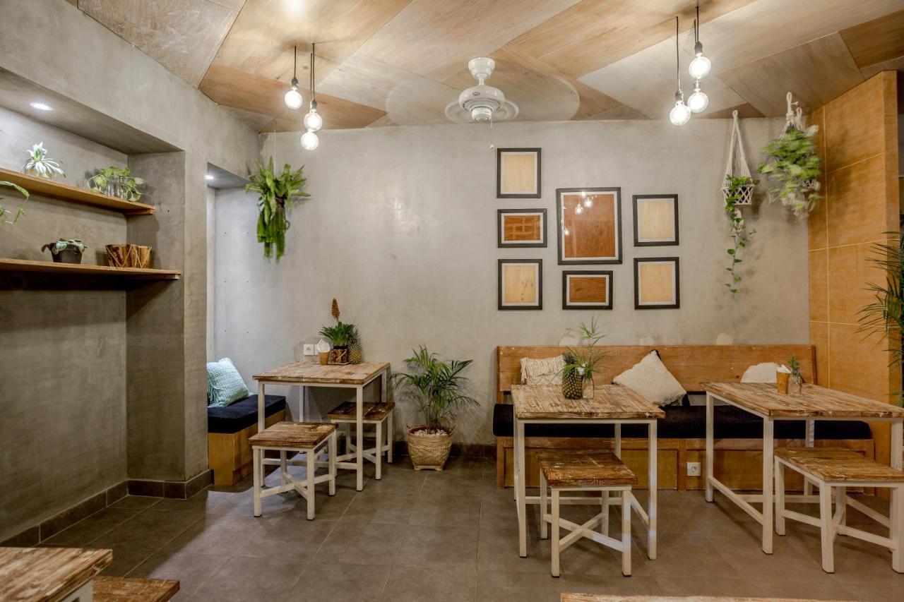Lokal Bali Hostel Кута Екстериор снимка