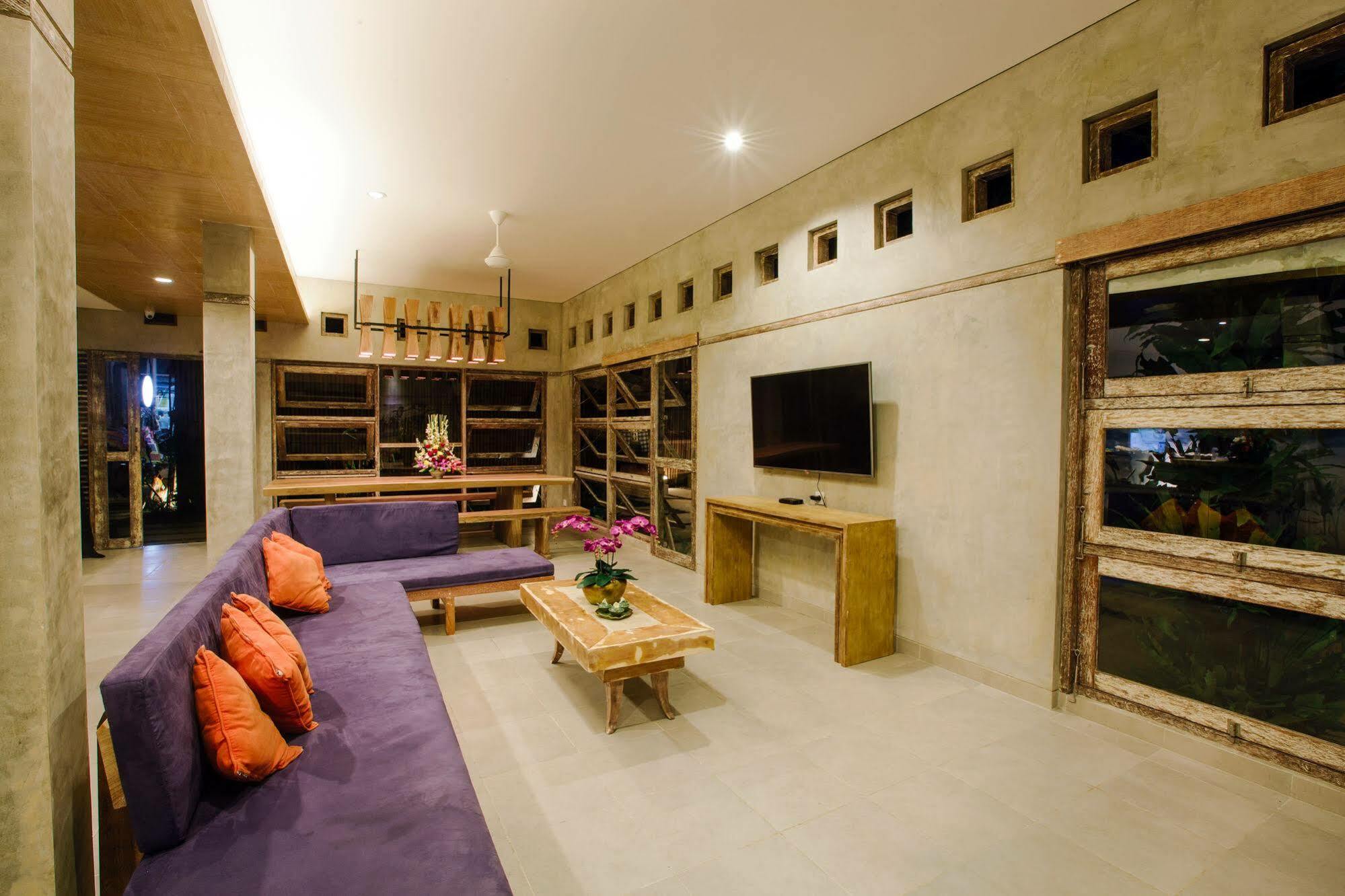 Lokal Bali Hostel Кута Екстериор снимка