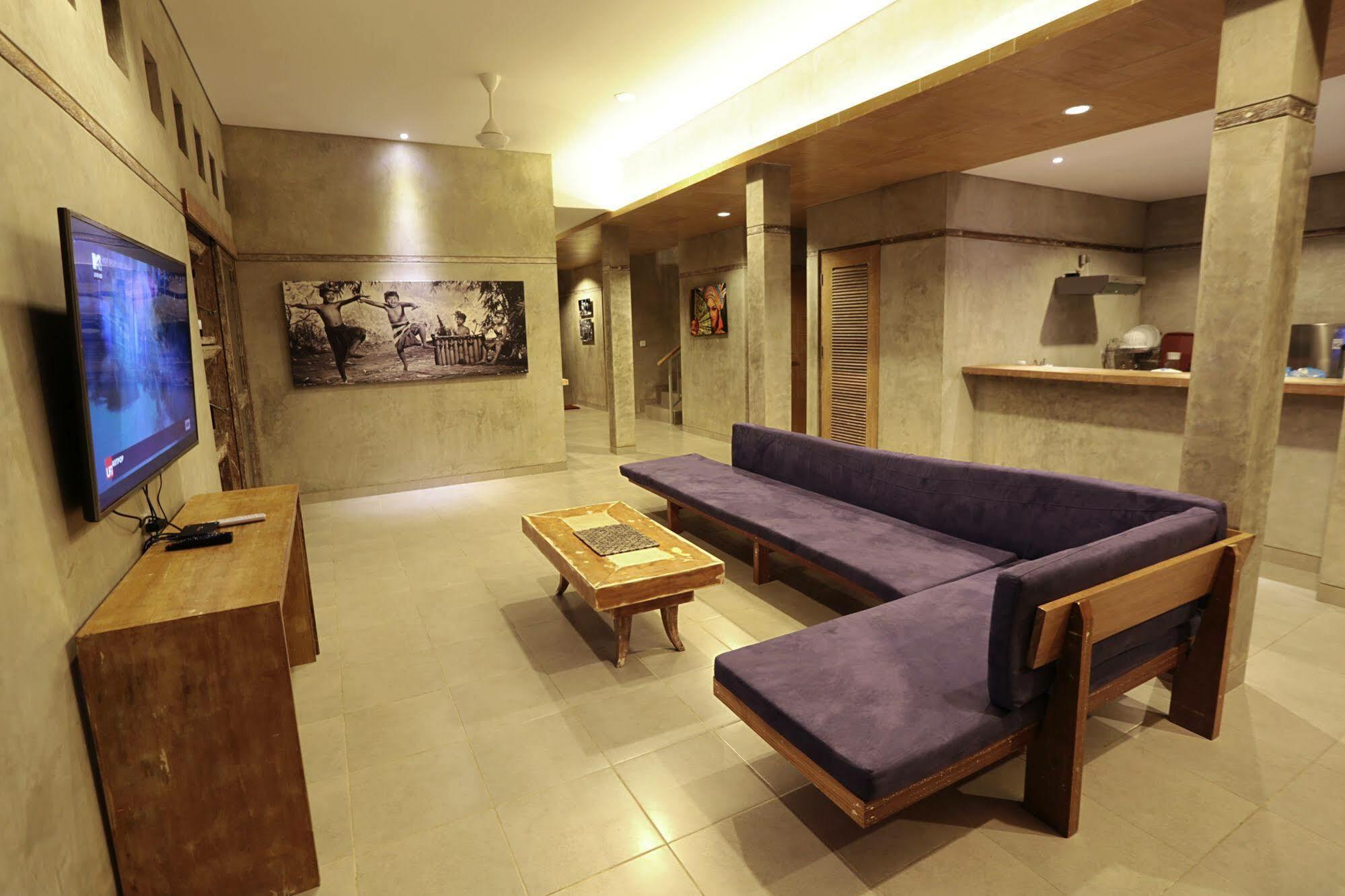 Lokal Bali Hostel Кута Екстериор снимка
